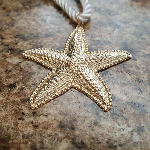 Twisted rope chain necklace with starfish - Picture 6 of 7